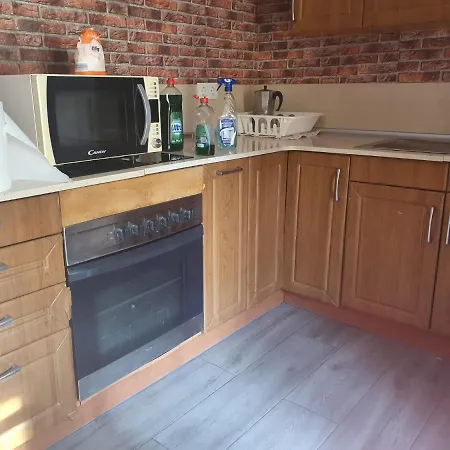 Zen Cornella Apartment
