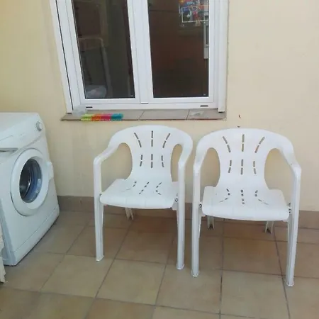 Zen Cornella Apartment